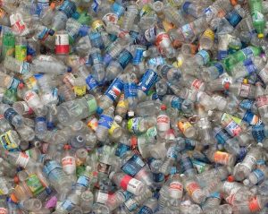 Reciclaje y compra de plástico PET